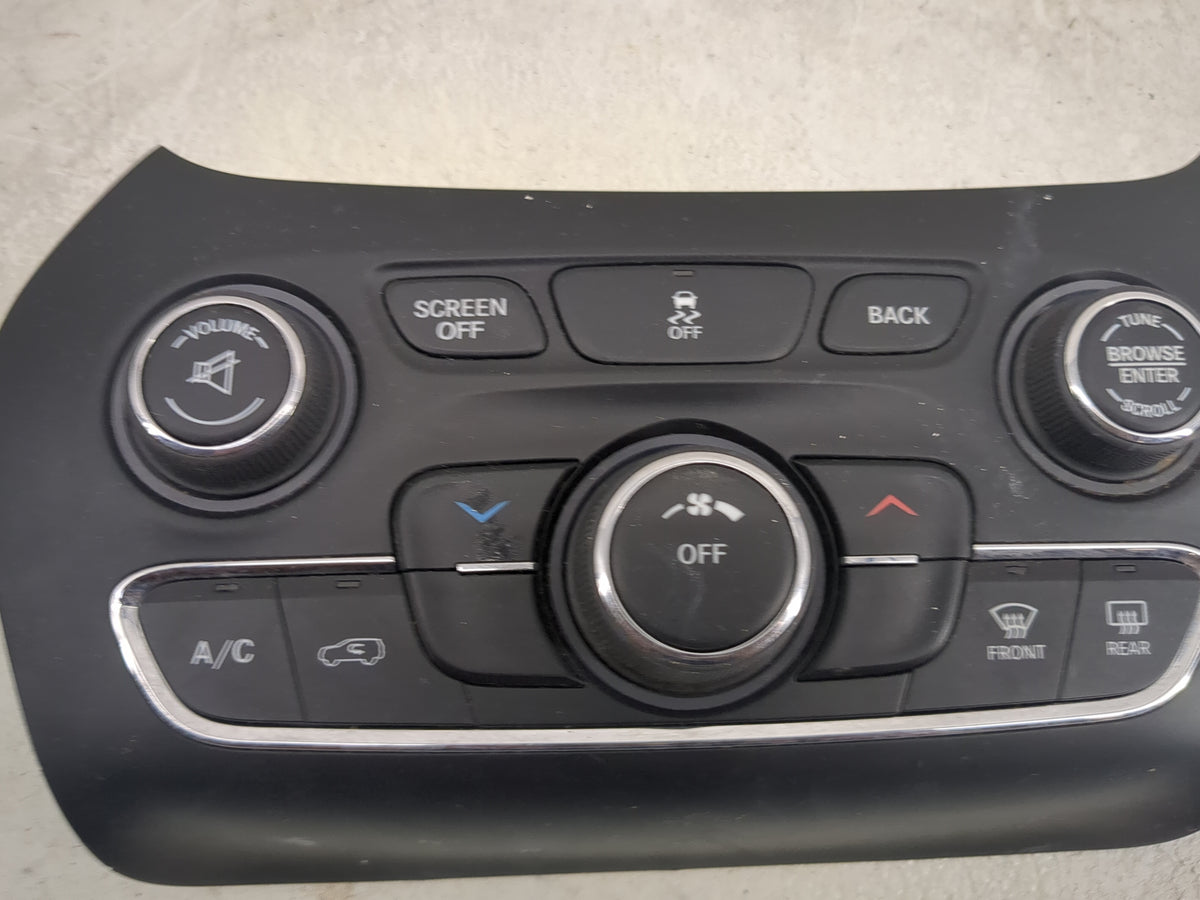 2015-2018 Jeep Cherokee Climate Control Module Temperature AC/Heater Replacement Fits Fits 2015 2016 2017 2018 OEM Used Auto
