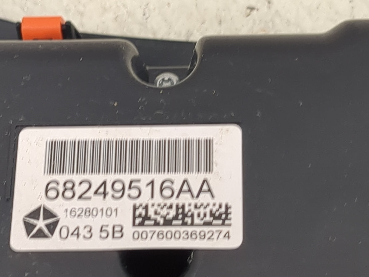 2015-2018 Jeep Cherokee Climate Control Module Temperature AC/Heater Replacement Fits Fits 2015 2016 2017 2018 OEM Used Auto