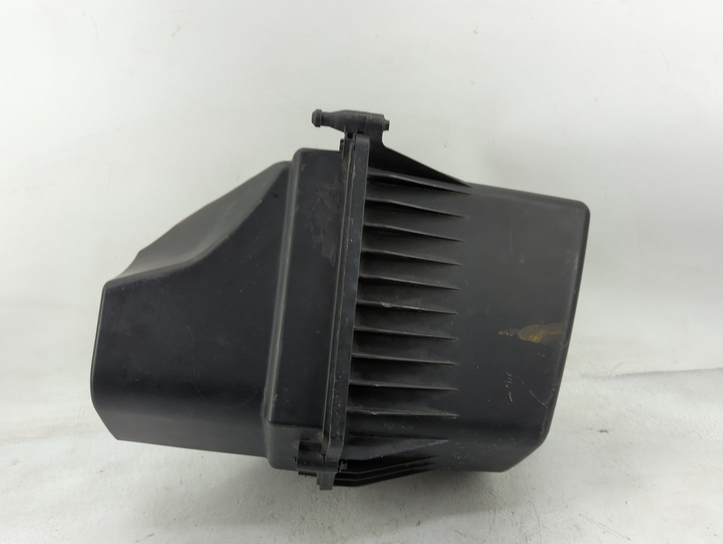 2014-2015 Jeep Cherokee Air Cleaner Intake-duct Hose Tube - Oemusedautoparts1.com