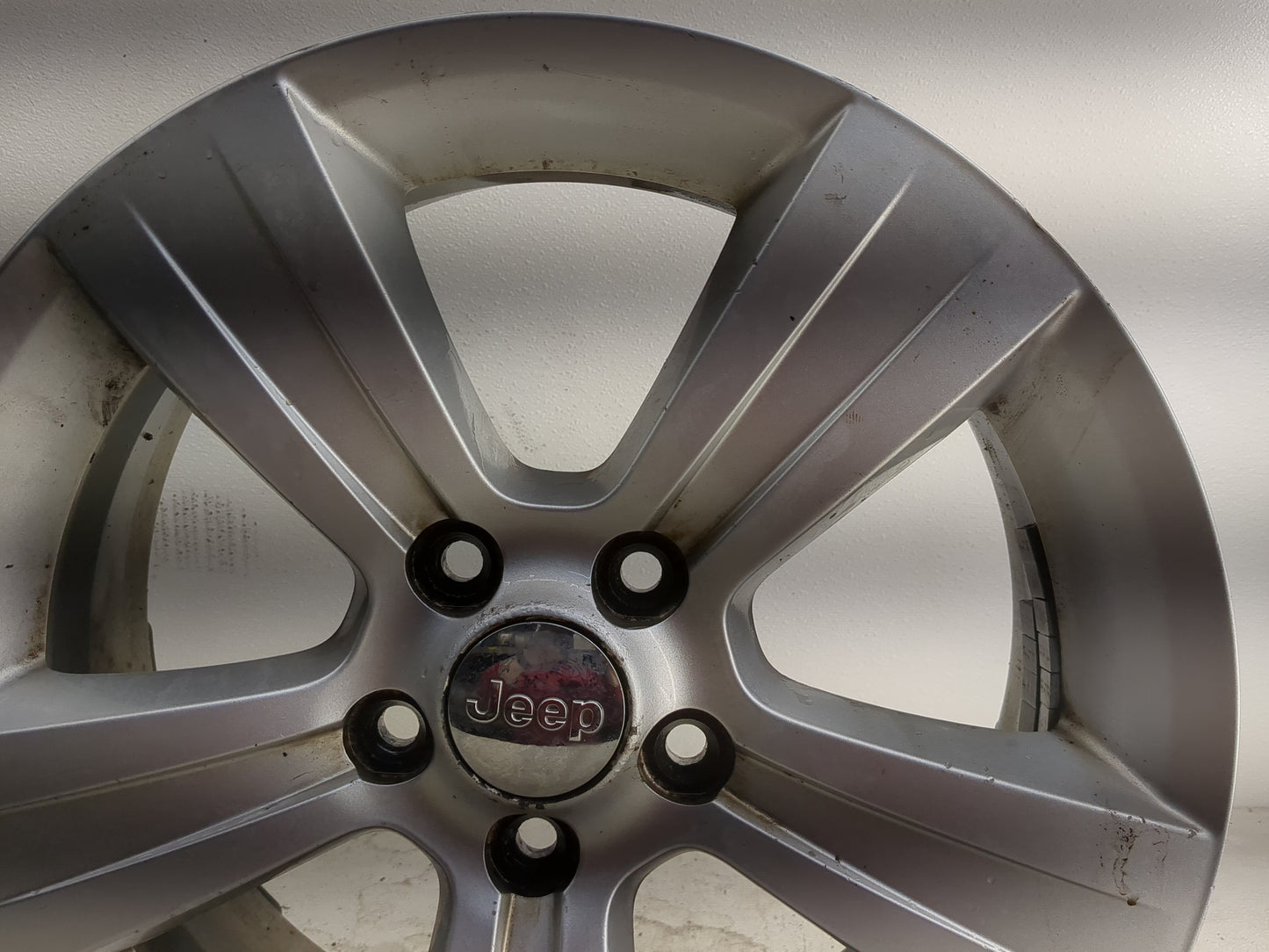 2011-2017 Jeep Compass Oem Wheel Rim 1290126 - Oemusedautoparts1.com