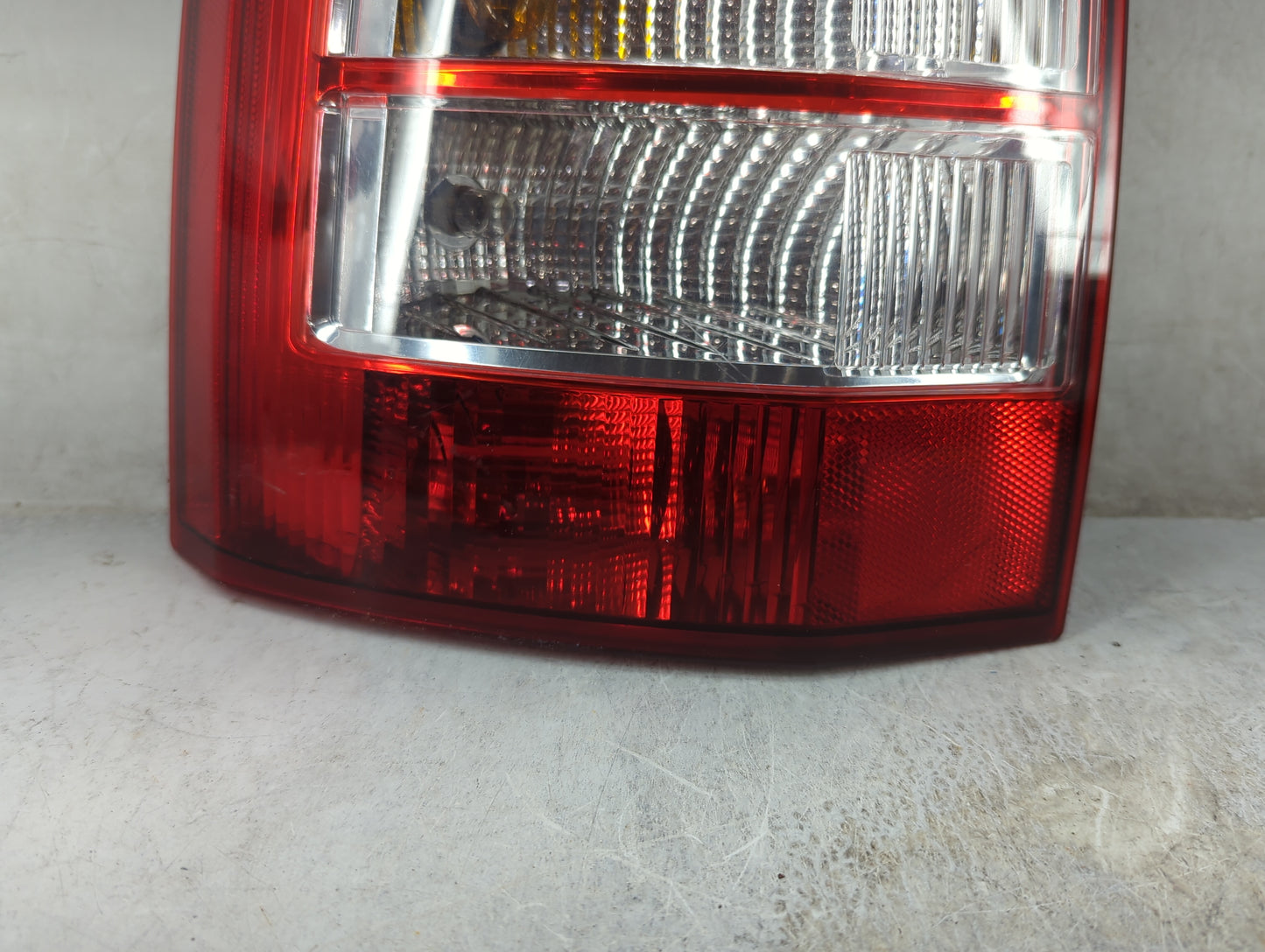 2007-2010 Jeep Compass Tail Light Assembly Driver Left OEM Fits Fits 2007 2008 2009 2010 OEM Used Auto Parts - Oemusedautopa