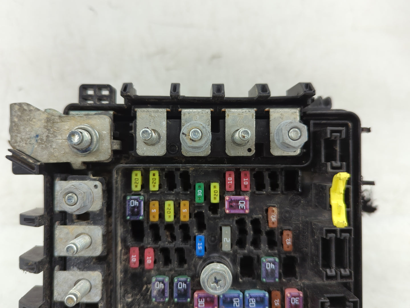 0 Jeep Compass Fusebox Fuse Box Panel Relay Module Fits OEM Used Auto Parts - Oemusedautoparts1.com