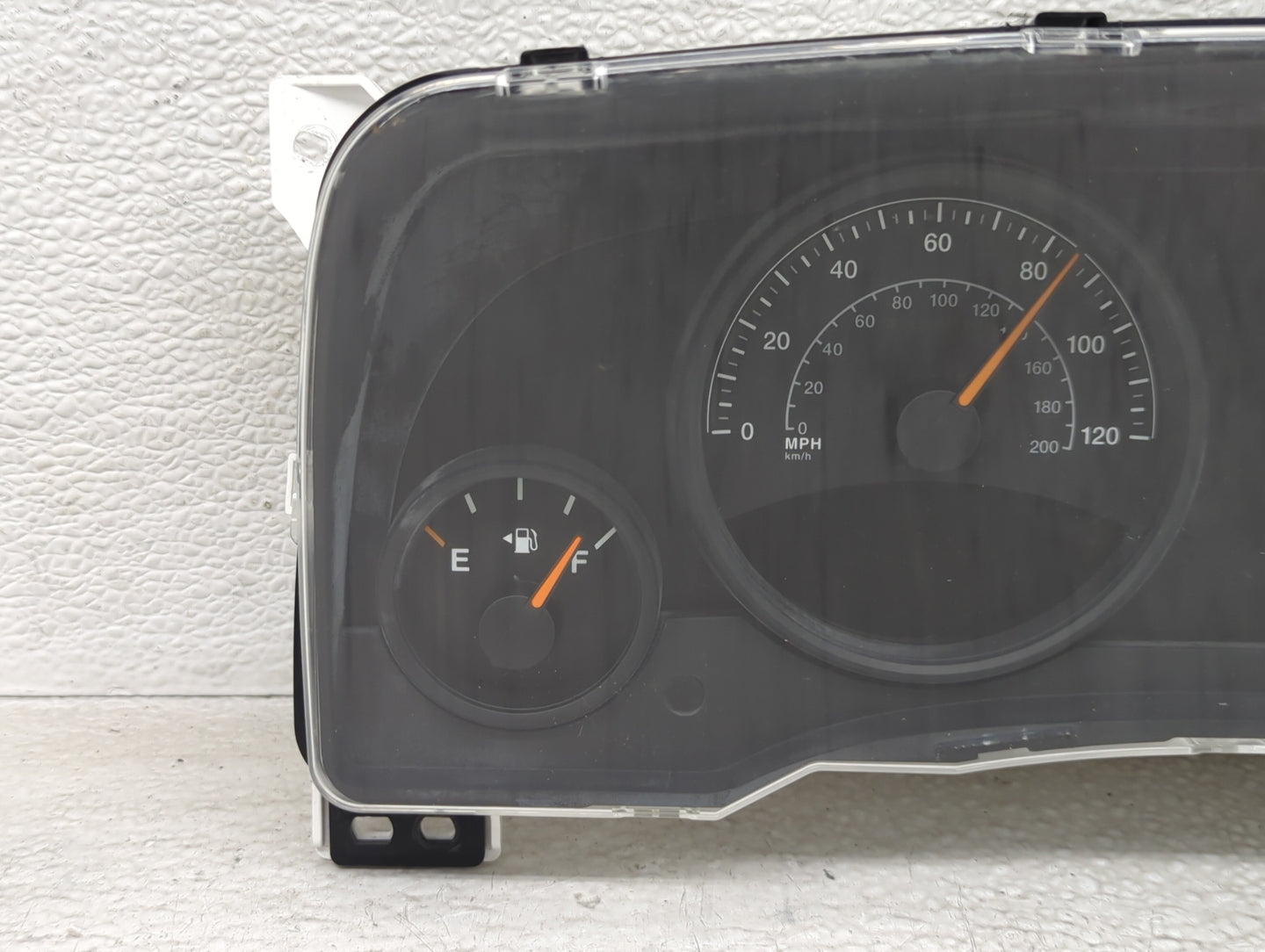 2015-2017 Jeep Compass Instrument Cluster Speedometer Gauges Fits Fits 2015 2016 2017 OEM Used Auto Parts - Oemusedautoparts