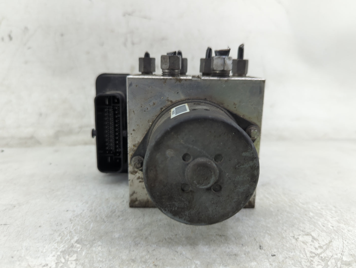2013-2014 Jeep Grand Cherokee ABS Pump Control Module Replacement Fits Fits 2013 2014 OEM Used Auto Parts - Oemusedautoparts