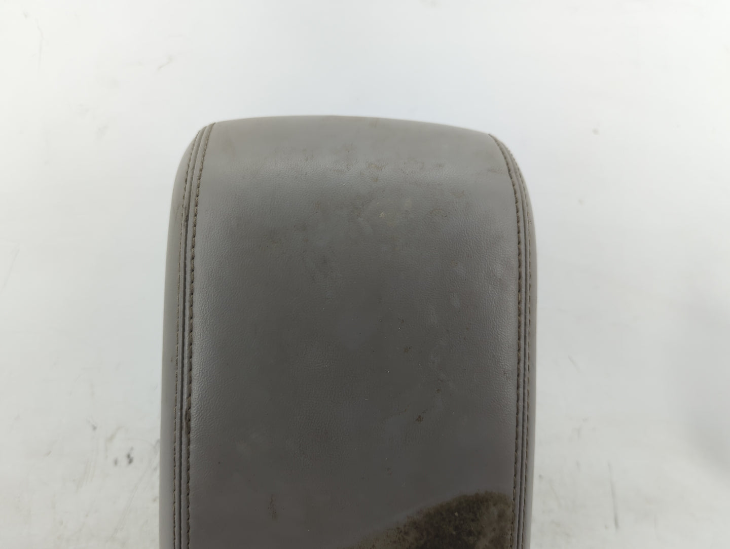 2012-2013 Jeep Grand Cherokee Center Console Armrest Cover Lid Fits Fits 2012 2013 OEM Used Auto Parts - Oemusedautoparts1.c