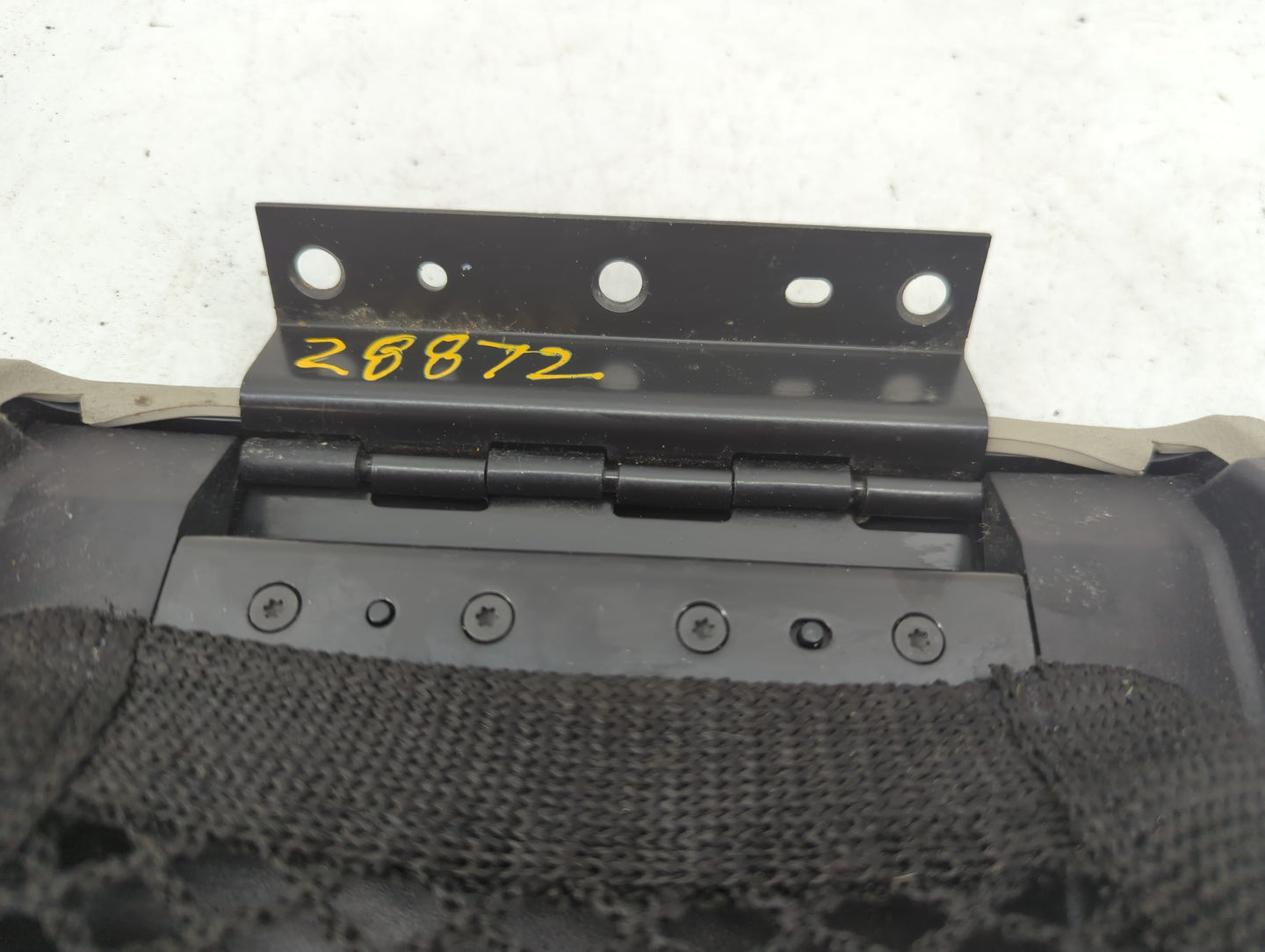 2005-2010 Jeep Grand Cherokee Center Console Armrest Cover Lid Fits Fits 2005 2006 2007 2008 2009 2010 OEM Used Auto Parts -
