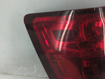 2005-2006 Jeep Grand Cherokee Tail Light Assembly Driver Left OEM Fits Fits 2005 2006 OEM Used Auto Parts