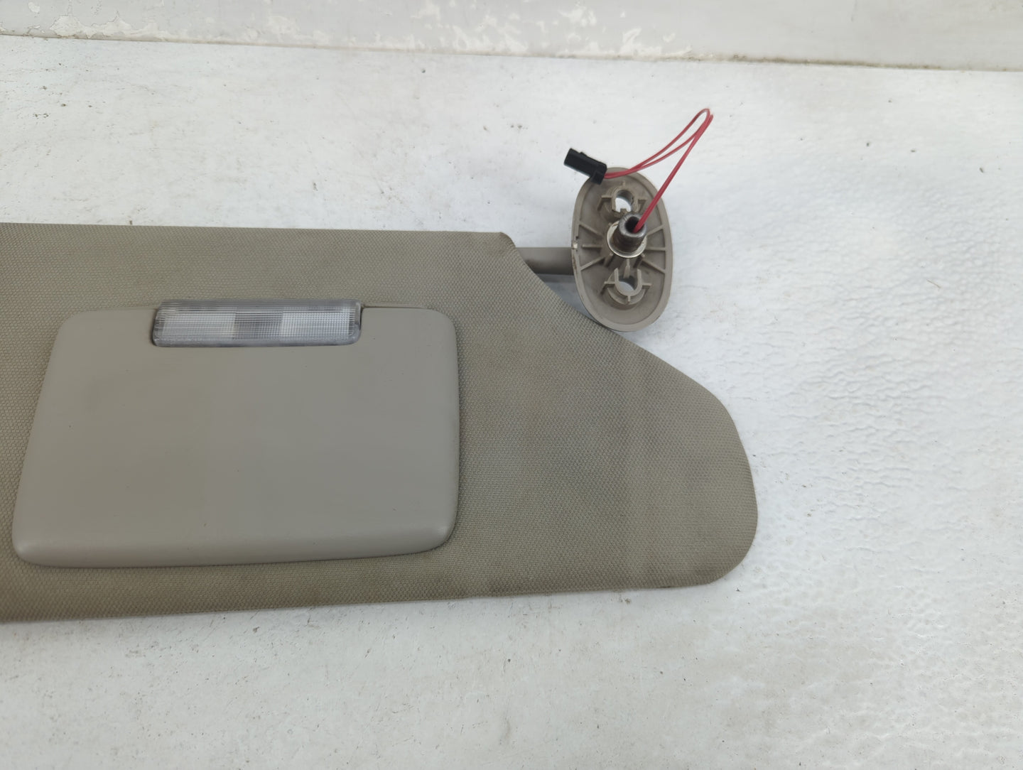 2005-2010 Jeep Grand Cherokee Sun Visor Shade Replacement Driver Left Mirror Fits Fits 2005 2006 2007 2008 2009 2010 OEM Use
