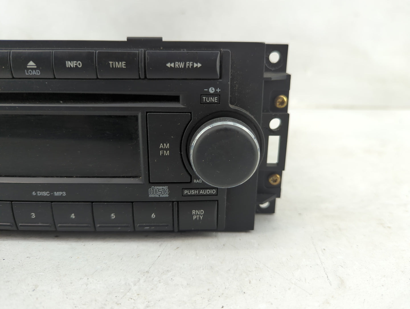 2005-2007 Jeep Grand Cherokee Radio AM FM Cd Player Receiver Replacement Fits Fits 2004 2005 2006 2007 2008 2009 2010 OEM Us