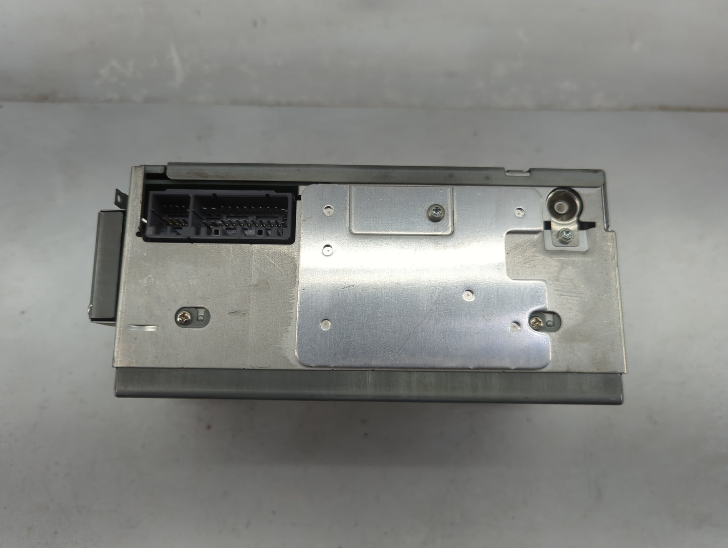 2005-2007 Jeep Grand Cherokee Radio AM FM Cd Player Receiver Replacement Fits Fits 2004 2005 2006 2007 2008 2009 2010 OEM Us