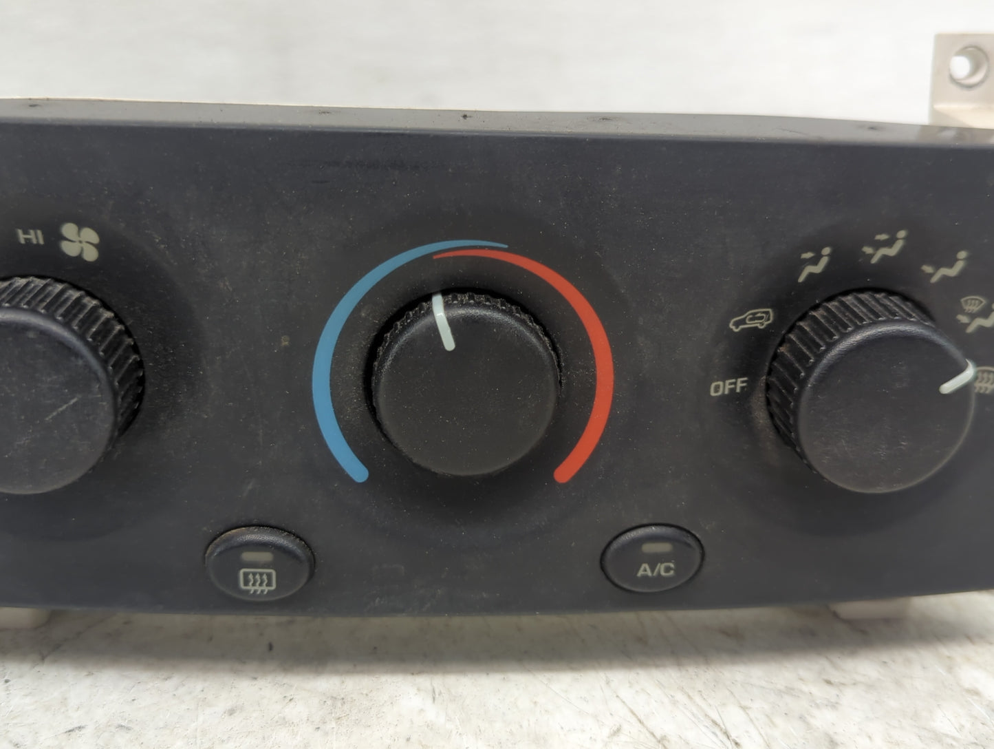 1999-2004 Jeep Grand Cherokee Climate Control Module Temperature AC/Heater Replacement Fits Fits 1999 2000 2001 2002 2003 20