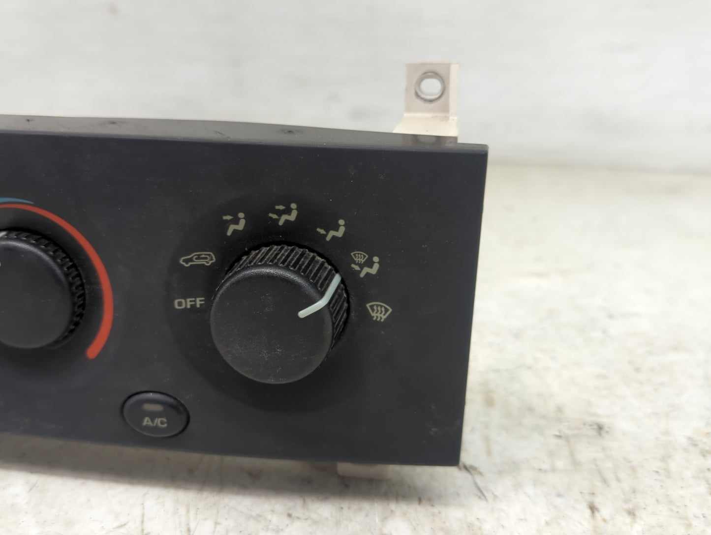 1999-2004 Jeep Grand Cherokee Climate Control Module Temperature AC/Heater Replacement Fits Fits 1999 2000 2001 2002 2003 20