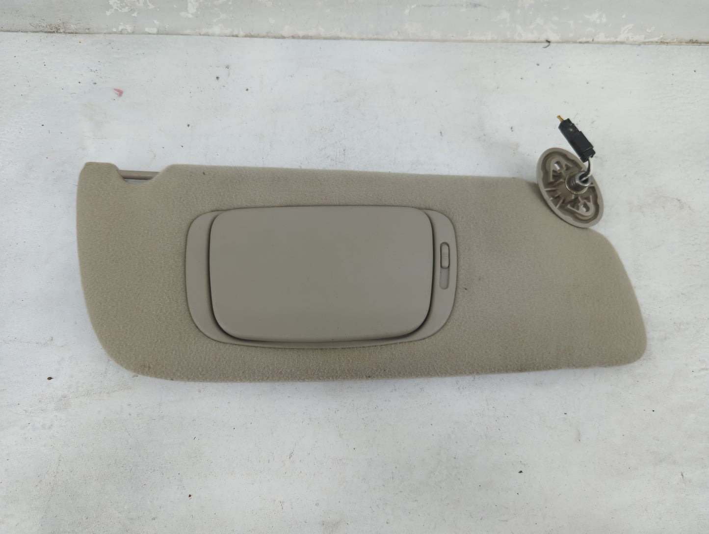 2002-2004 Jeep Grand Cherokee Sun Visor Shade Replacement Passenger Right Mirror Fits Fits 2002 2003 2004 OEM Used Auto Part