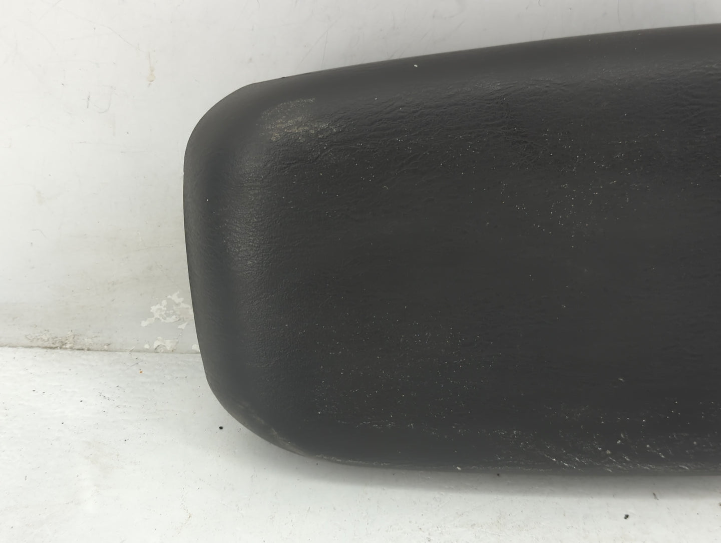 2000-2004 Jeep Grand Cherokee Center Console Armrest Cover Lid Fits Fits 2000 2001 2002 2003 2004 OEM Used Auto Parts - Oemu