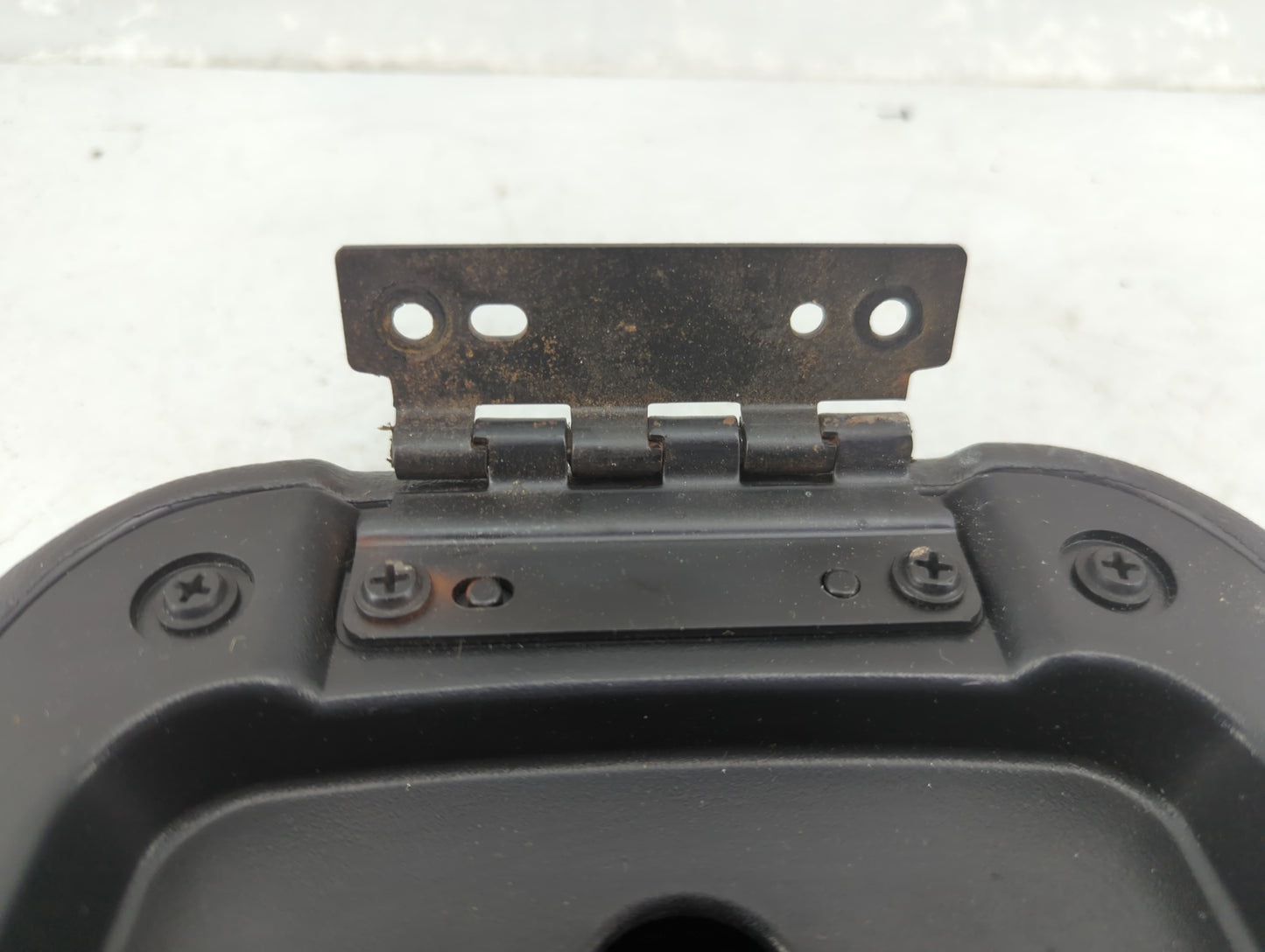 2000-2004 Jeep Grand Cherokee Center Console Armrest Cover Lid Fits Fits 2000 2001 2002 2003 2004 OEM Used Auto Parts - Oemu