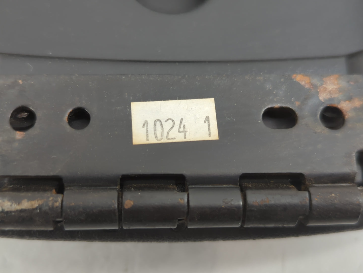 2000-2004 Jeep Grand Cherokee Center Console Armrest Cover Lid Fits Fits 2000 2001 2002 2003 2004 OEM Used Auto Parts - Oemu