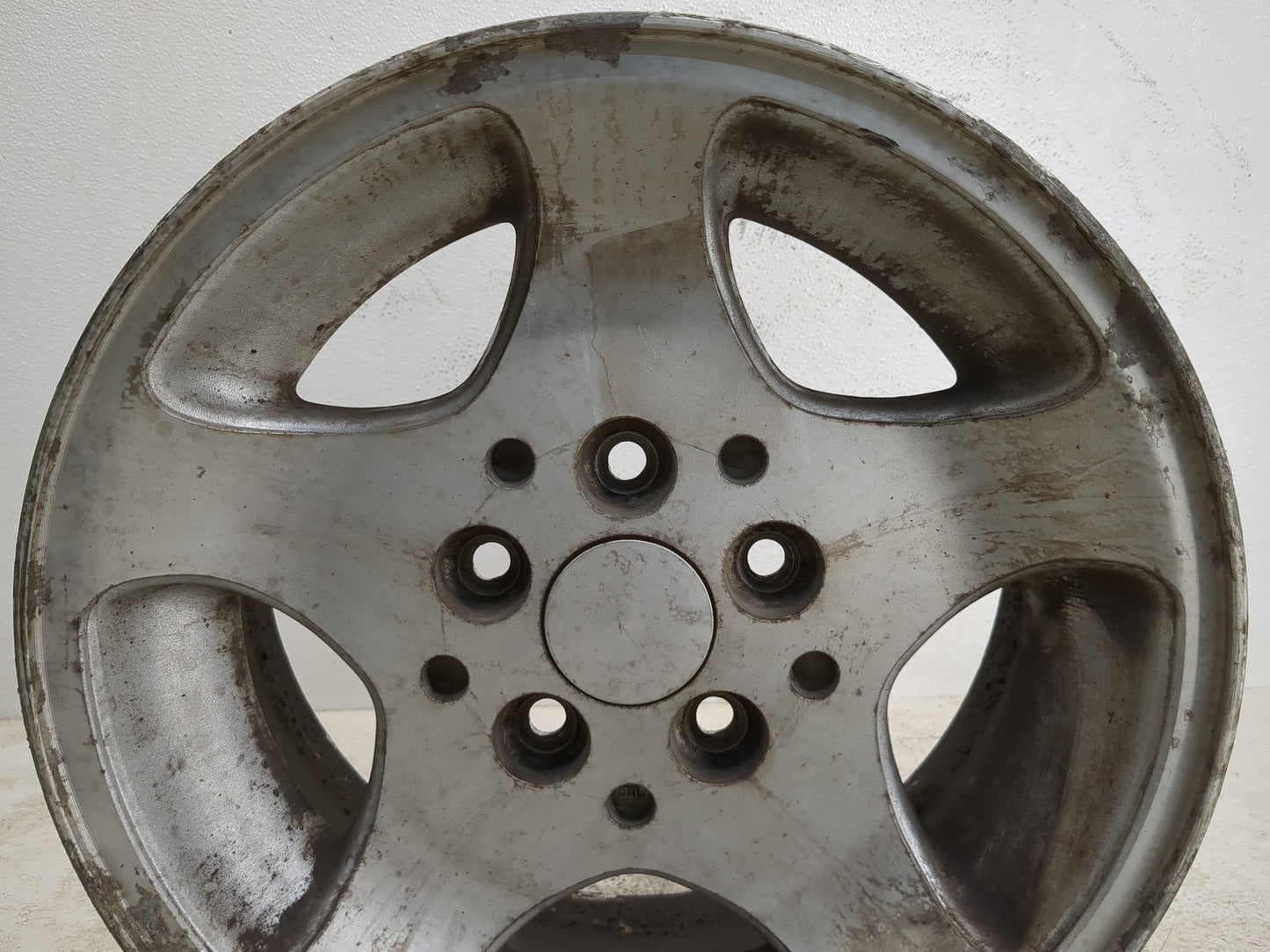 1996-1998 Jeep Grand Cherokee Oem Wheel Rim - Oemusedautoparts1.com