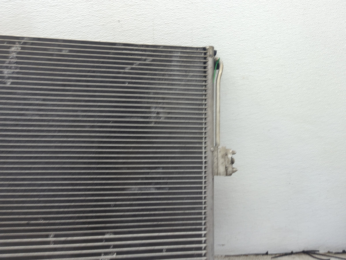 2011-2022 Jeep Grand Cherokee Engine Cooling Radiator Condensor Fits OEM Used Auto Parts - Oemusedautoparts1.com