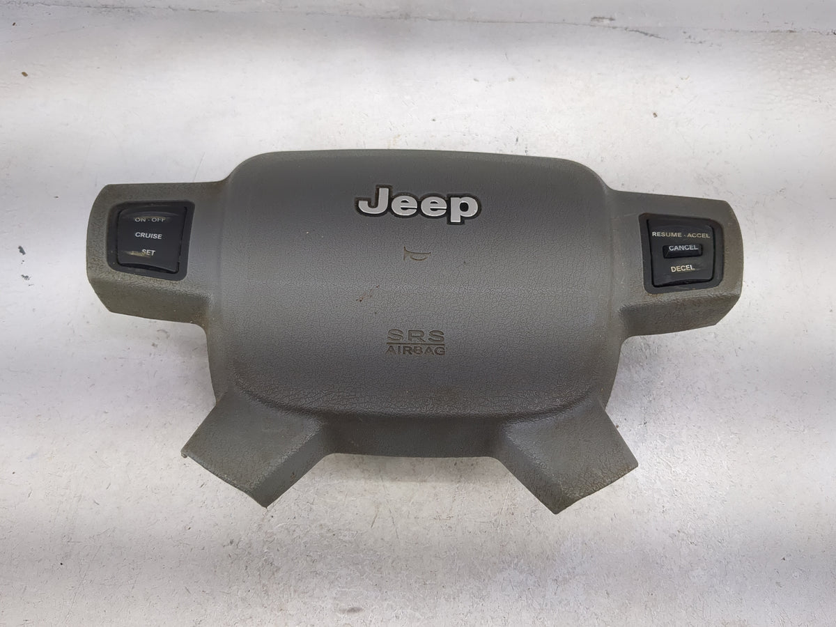 2005-2007 Jeep Grand Cherokee Air Bag Driver Left Steering Wheel Mounted 5025665 - Oemusedautoparts1.com