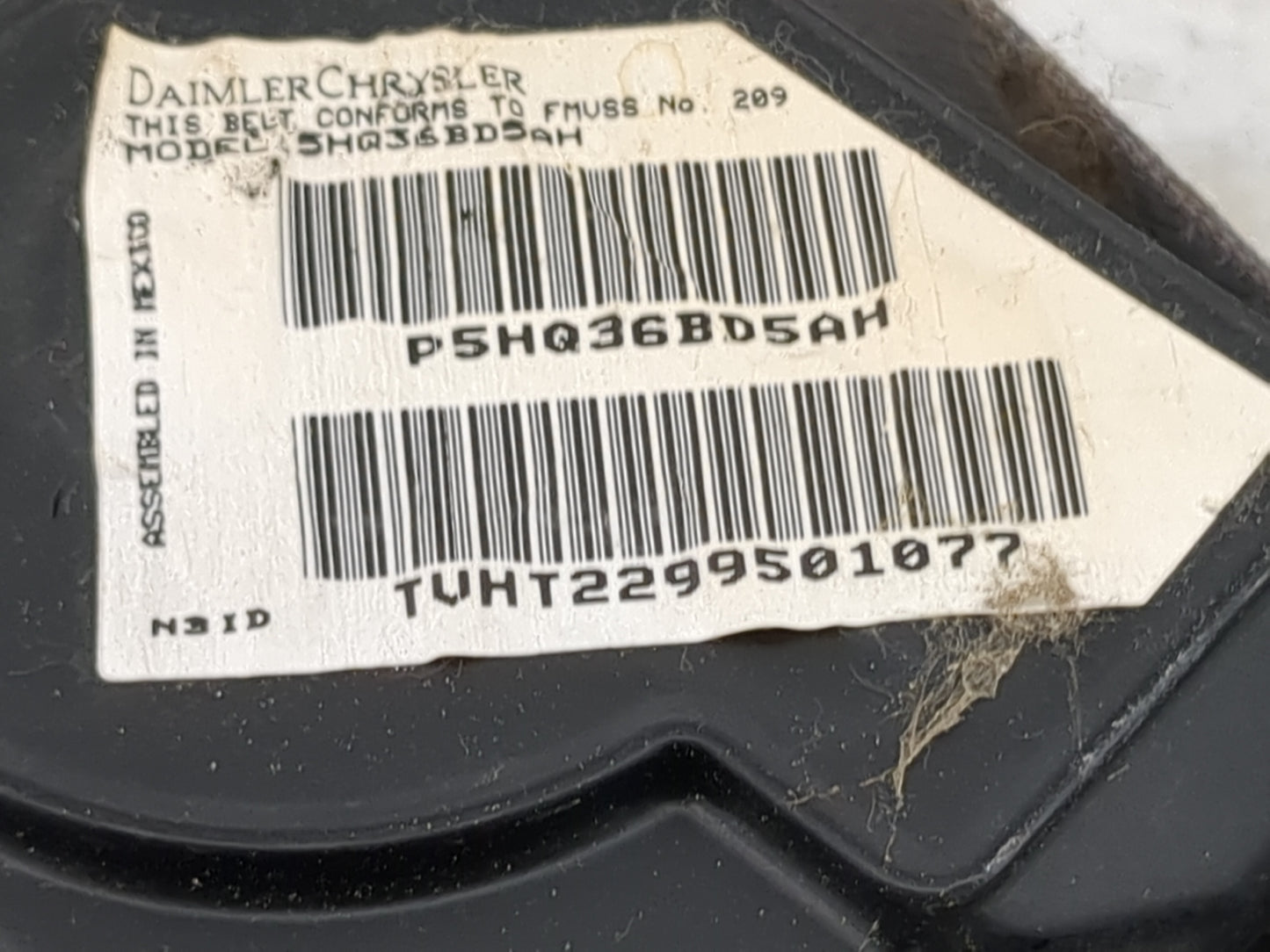 2005-2007 Jeep Grand Cherokee Passenger Front Seatbelt Retractor 5025701 - Oemusedautoparts1.com