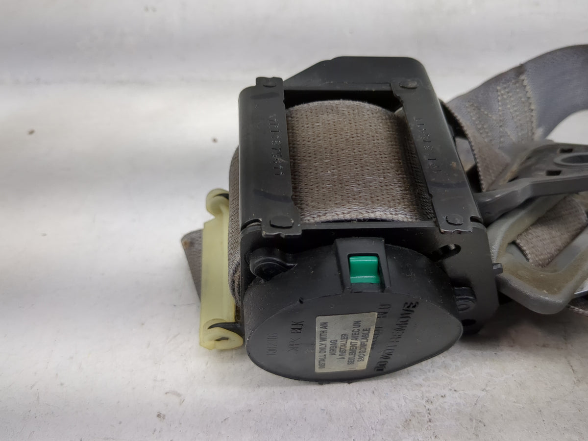 2005-2007 Jeep Grand Cherokee Drvier Front Seatbelt Retractor 5025702 - Oemusedautoparts1.com