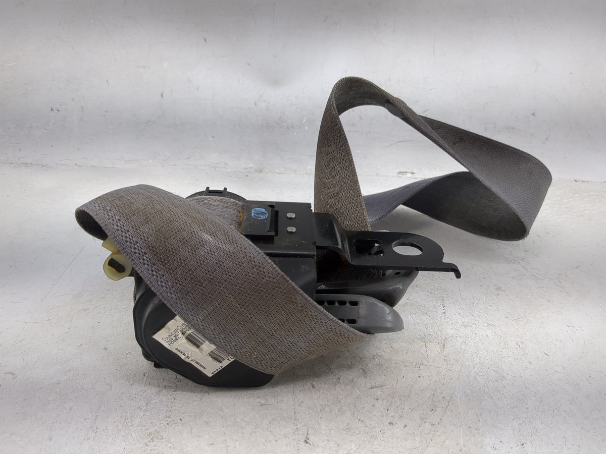 2005-2007 Jeep Grand Cherokee Drvier Front Seatbelt Retractor 5025702 - Oemusedautoparts1.com