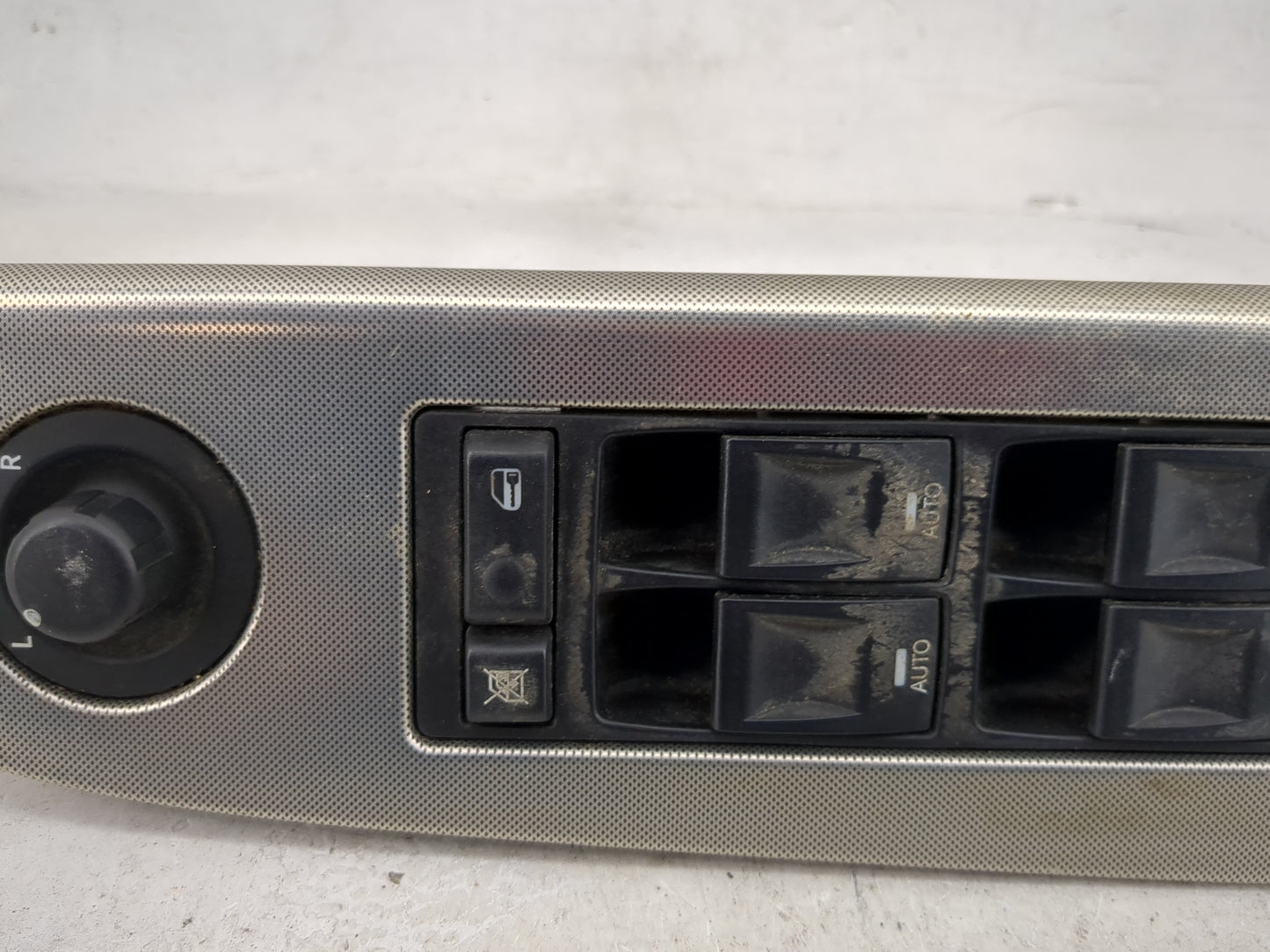 2006-2010 Jeep Grand Cherokee Master Power Window Switch Replacement Driver Side Left Fits OEM Used Auto Parts - Oemusedauto