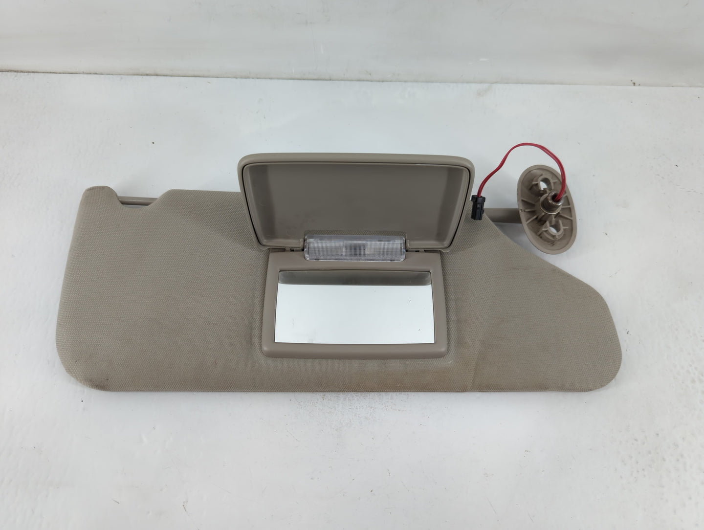 2005-2010 Jeep Grand Cherokee Sun Visor Shade Replacement Passenger Right Mirror Fits Fits 2005 2006 2007 2008 2009 2010 OEM