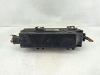 2000-2004 Jeep Grand Cherokee Fusebox Fuse Box Panel Relay Module Fits Fits 2000 2001 2002 2003 2004 OEM Used Auto Parts - O