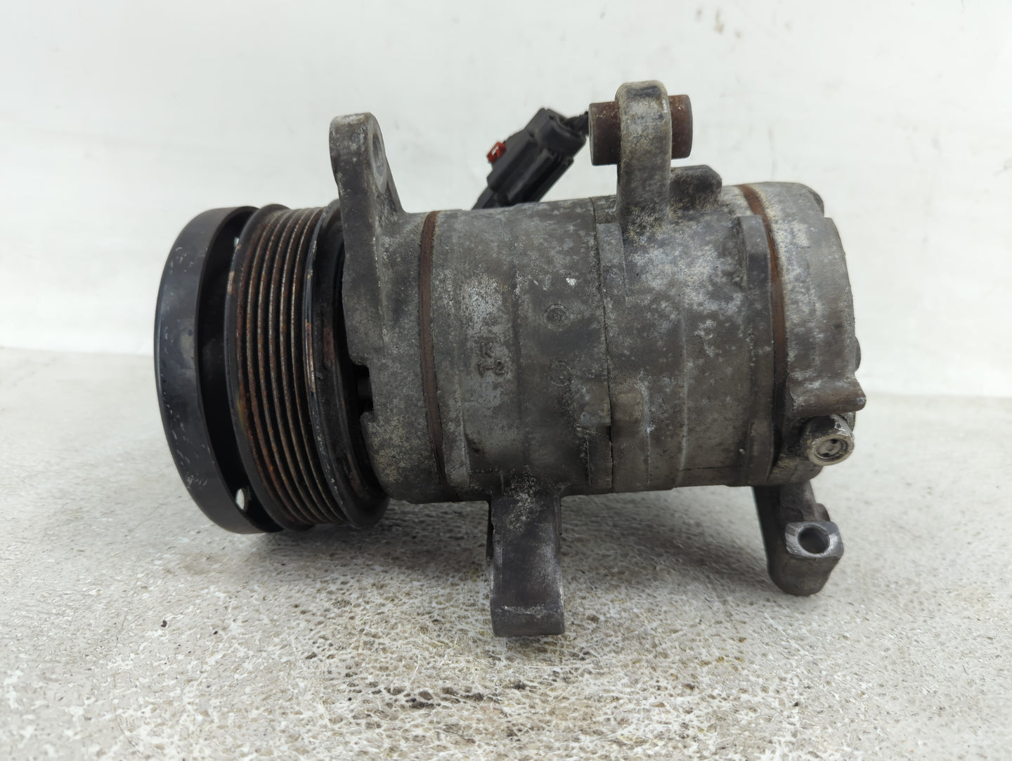 2005-2007 Jeep Grand Cherokee Air Conditioning A/c Ac Compressor Oem - Oemusedautoparts1.com