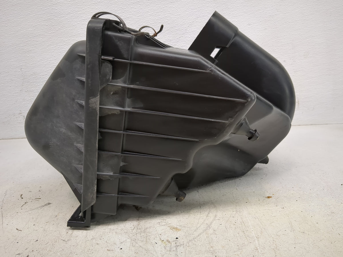 2002-2003 Jeep Liberty Air Cleaner Intake-duct Hose Tube 1306031 - Oemusedautoparts1.com