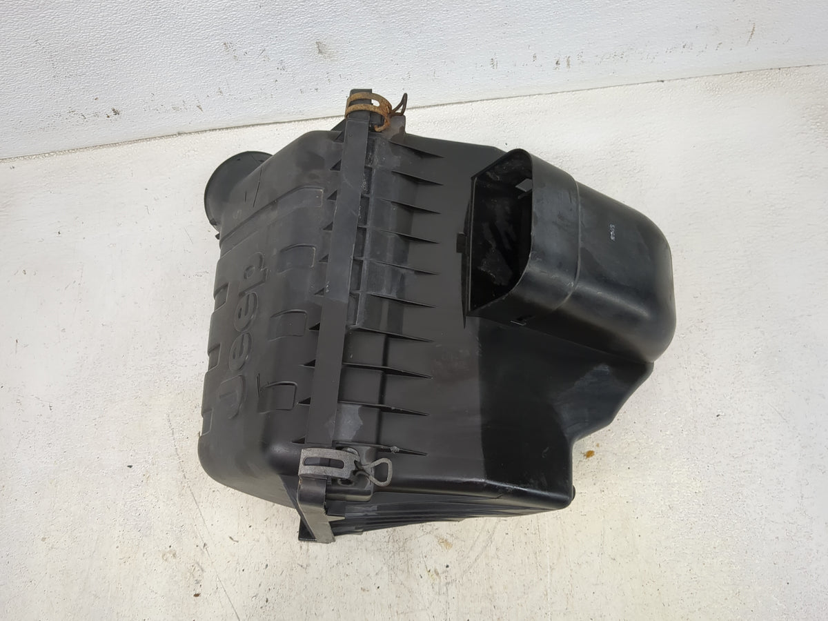 2002-2003 Jeep Liberty Air Cleaner Intake-duct Hose Tube 1306031 - Oemusedautoparts1.com