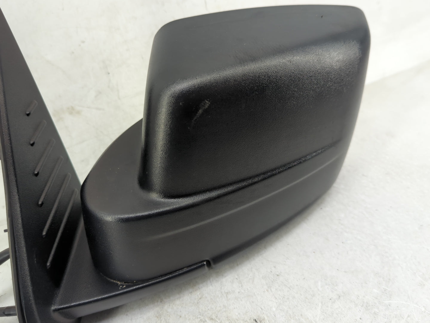 2008-2012 Jeep Liberty Driver Side View Mirror - Left Door Mirror OEM Used - Oemusedautoparts1.com