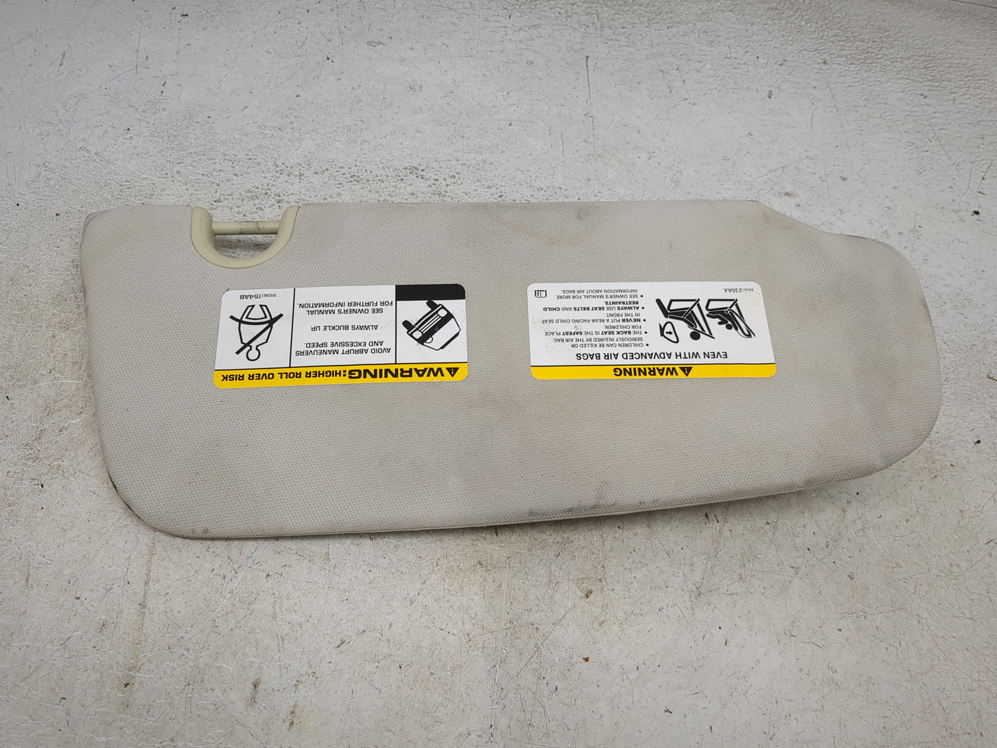 2007-2009 Jeep Patriot Sun Visor Shade Replacement Driver Left Mirror Fits Fits 2007 2008 2009 OEM Used Auto Parts - Oemused