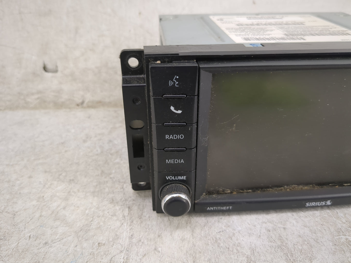 2011-2017 Jeep Patriot Radio AM FM Cd Player Receiver Replacement Fits Fits 2010 2011 2012 2013 2014 2015 2016 2017 OEM Used