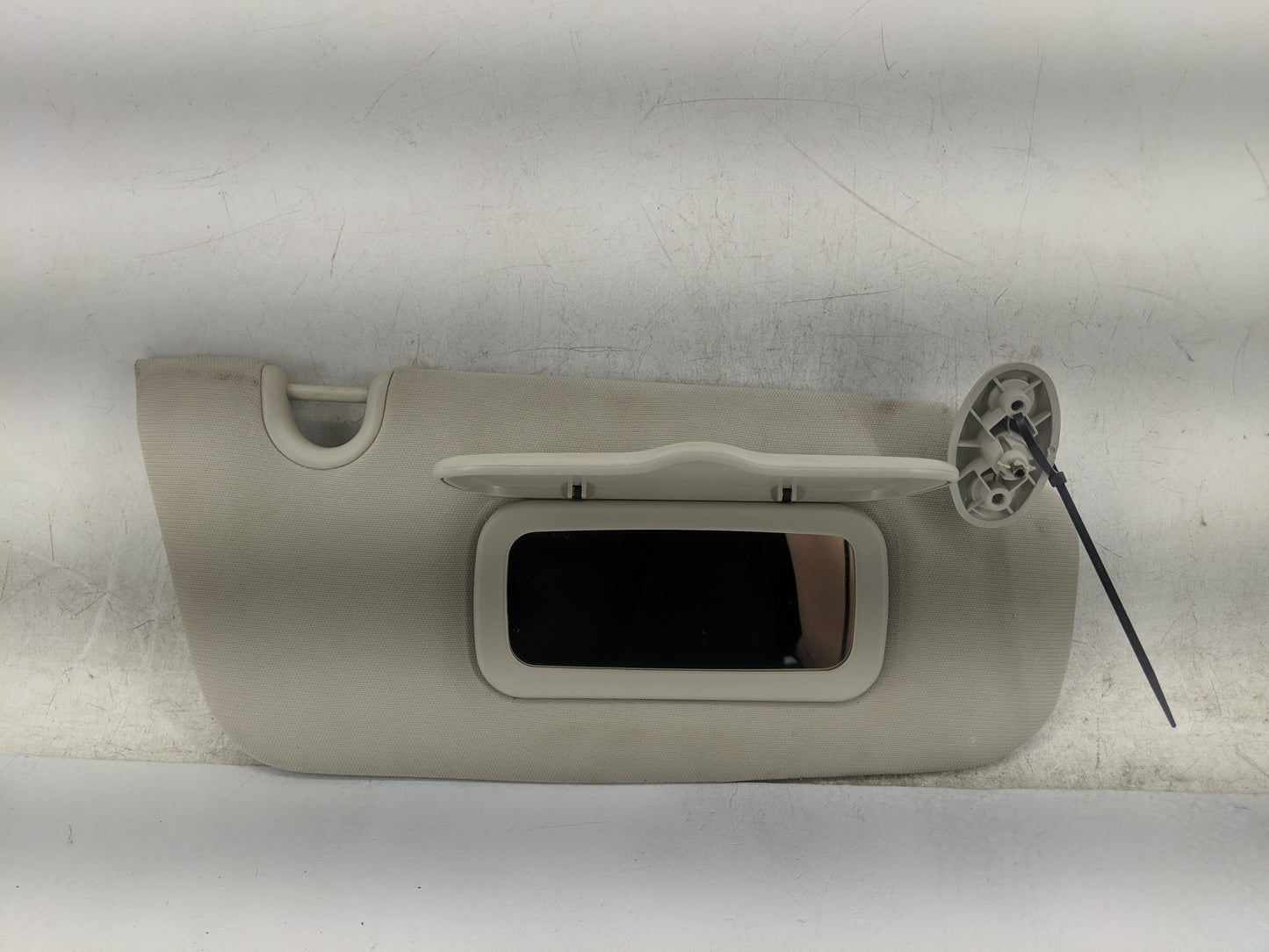 2010-2017 Jeep Patriot Sun Visor Shade Replacement Passenger Right Mirror Fits Fits 2010 2011 2012 2013 2014 2015 2016 2017 