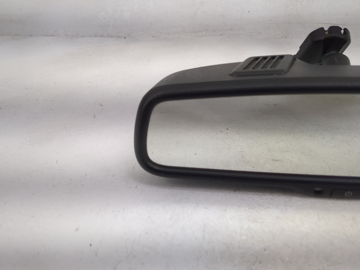 2011-2017 Jeep Patriot Interior Rear View Mirror Replacement OEM Fits Fits 2010 2011 2012 2013 2014 2015 2016 2017 OEM Used 