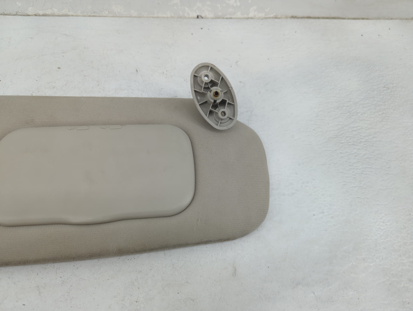 2010-2017 Jeep Patriot Sun Visor Shade Replacement Passenger Right Mirror Fits Fits 2010 2011 2012 2013 2014 2015 2016 2017 