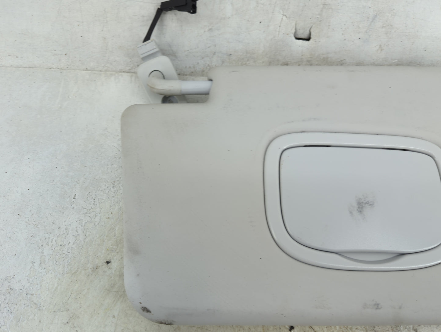 2015-2022 Jeep Renegade Sun Visor Shade Replacement Driver Left Mirror Fits Fits 2015 2016 2017 2018 2019 2020 2021 2022 OEM