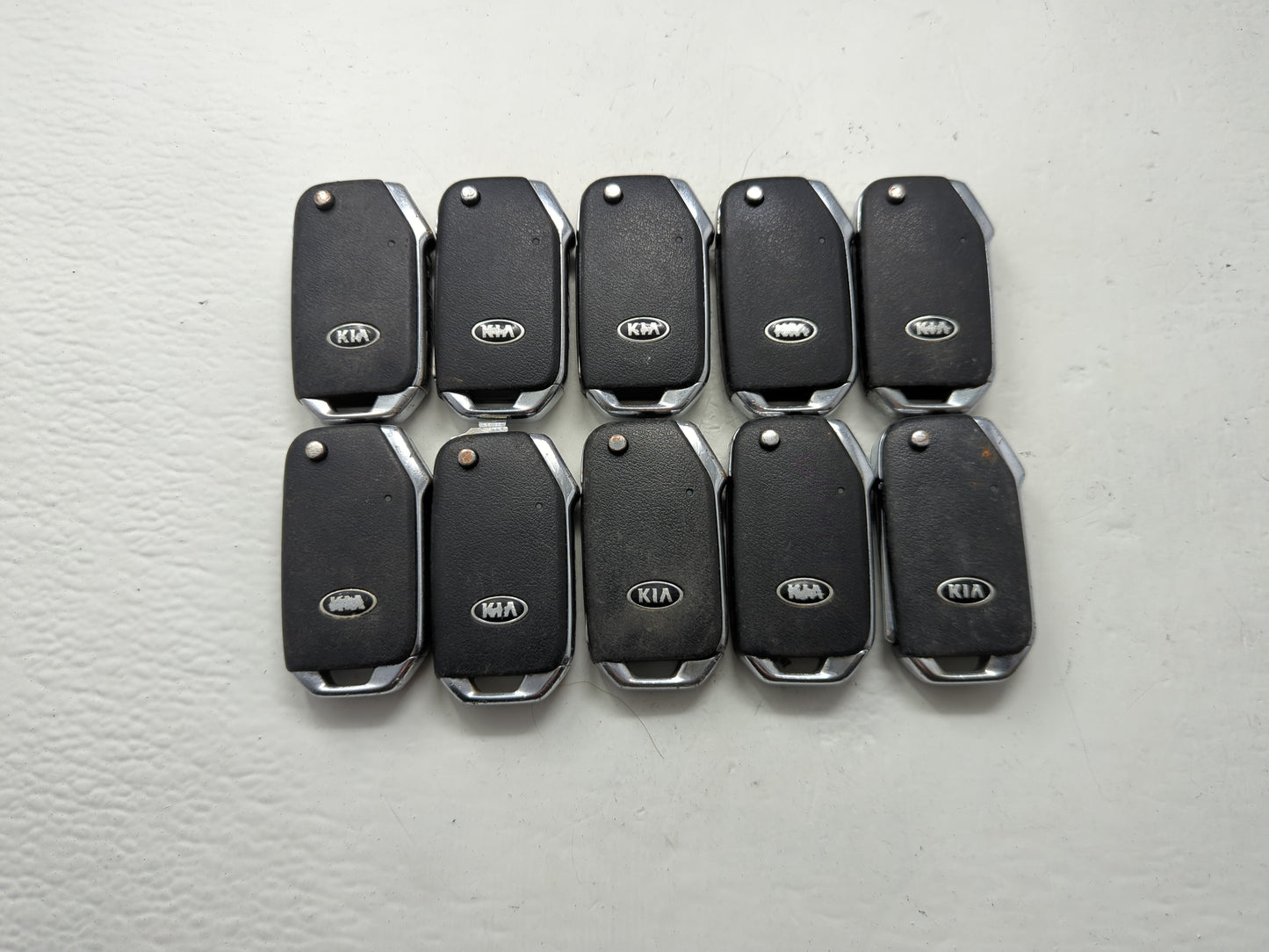 Lot of 10 Kia Keyless Entry Remote Fob MIXED FCC IDS MIXED PART NUMBERS - Oemusedautoparts1.com