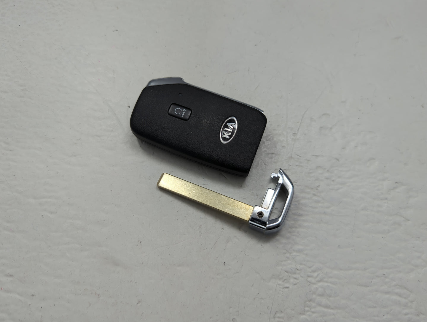 Kia Keyless Entry Remote Fob SY5MQ4FGE05 5 buttons - Oemusedautoparts1.com