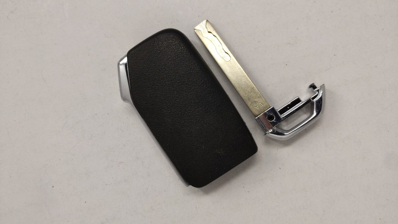 Kia Keyless Entry Remote Fob Sy5skfge04 4 Buttons - Oemusedautoparts1.com