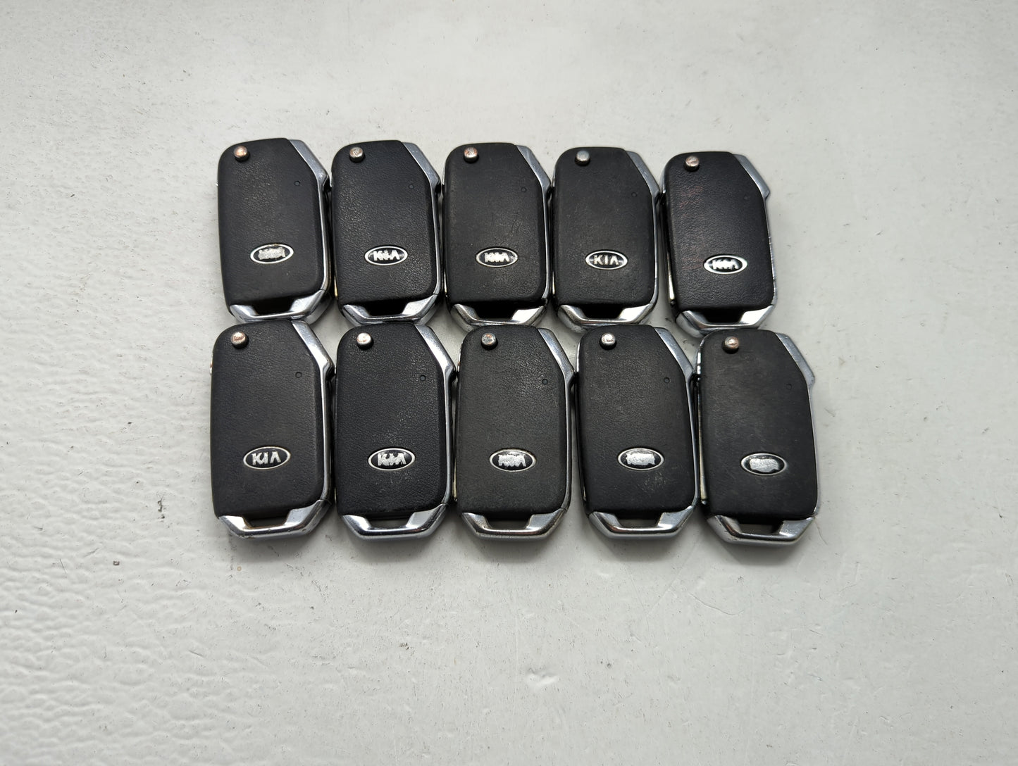 Lot of 10 Kia Keyless Entry Remote Fob MIXED FCC IDS MIXED PART NUMBERS 1473849 - Oemusedautoparts1.com