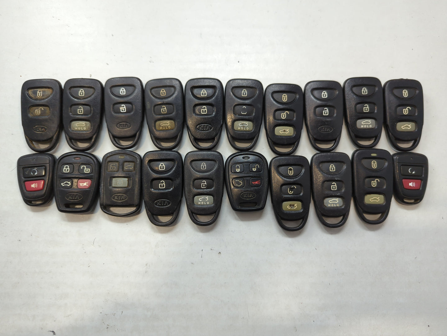 Lot of 20 Kia Keyless Entry Remote Fob MIXED FCC IDS MIXED PART NUMBERS - Oemusedautoparts1.com