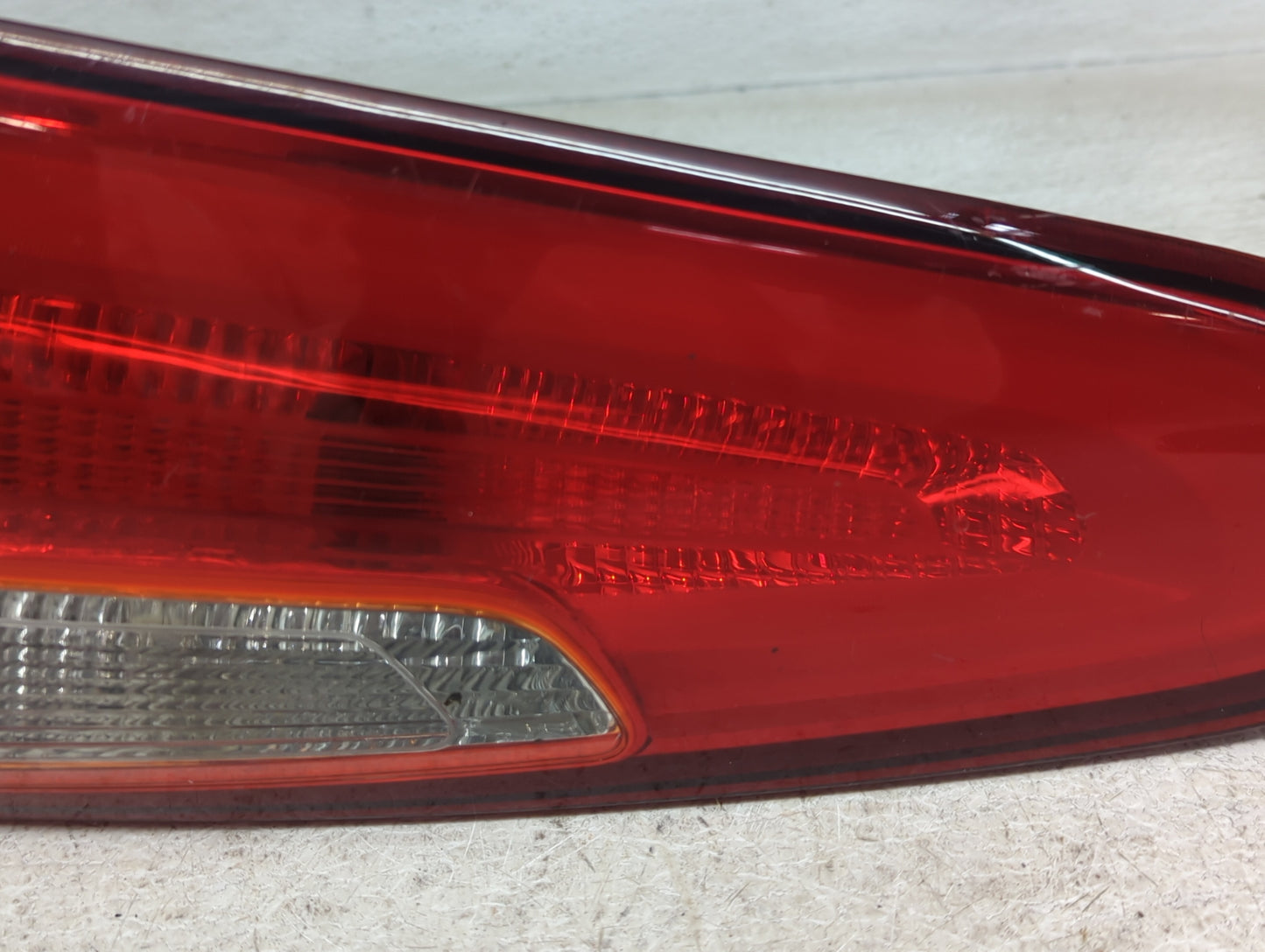 2014-2016 Kia Forte Passenger Right Side Deck Lid Mounted Tail Light - Oemusedautoparts1.com