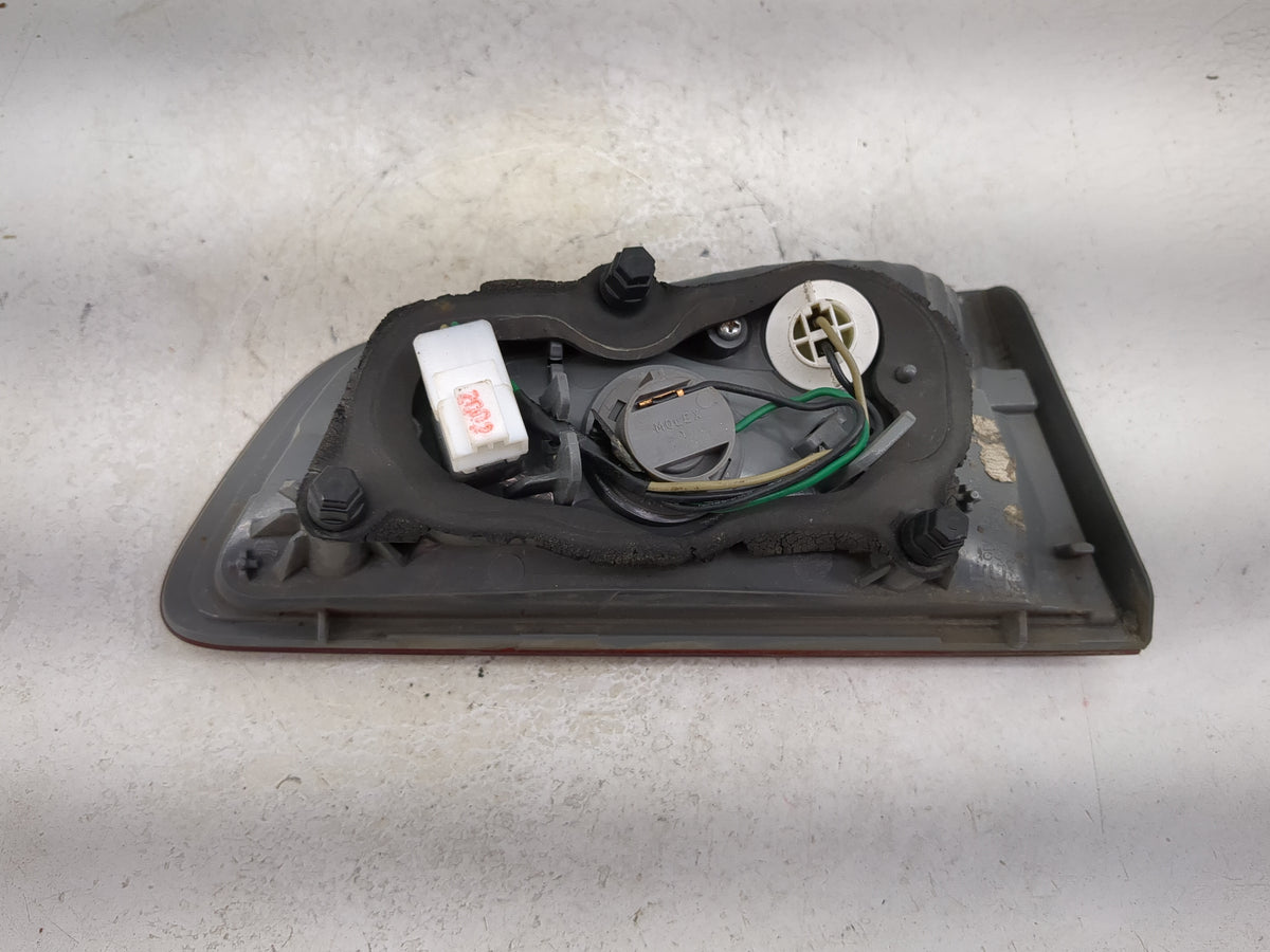 2010 Kia Forte Koup Passenger Right Side Deck Lid Mounted Tail Light - Oemusedautoparts1.com
