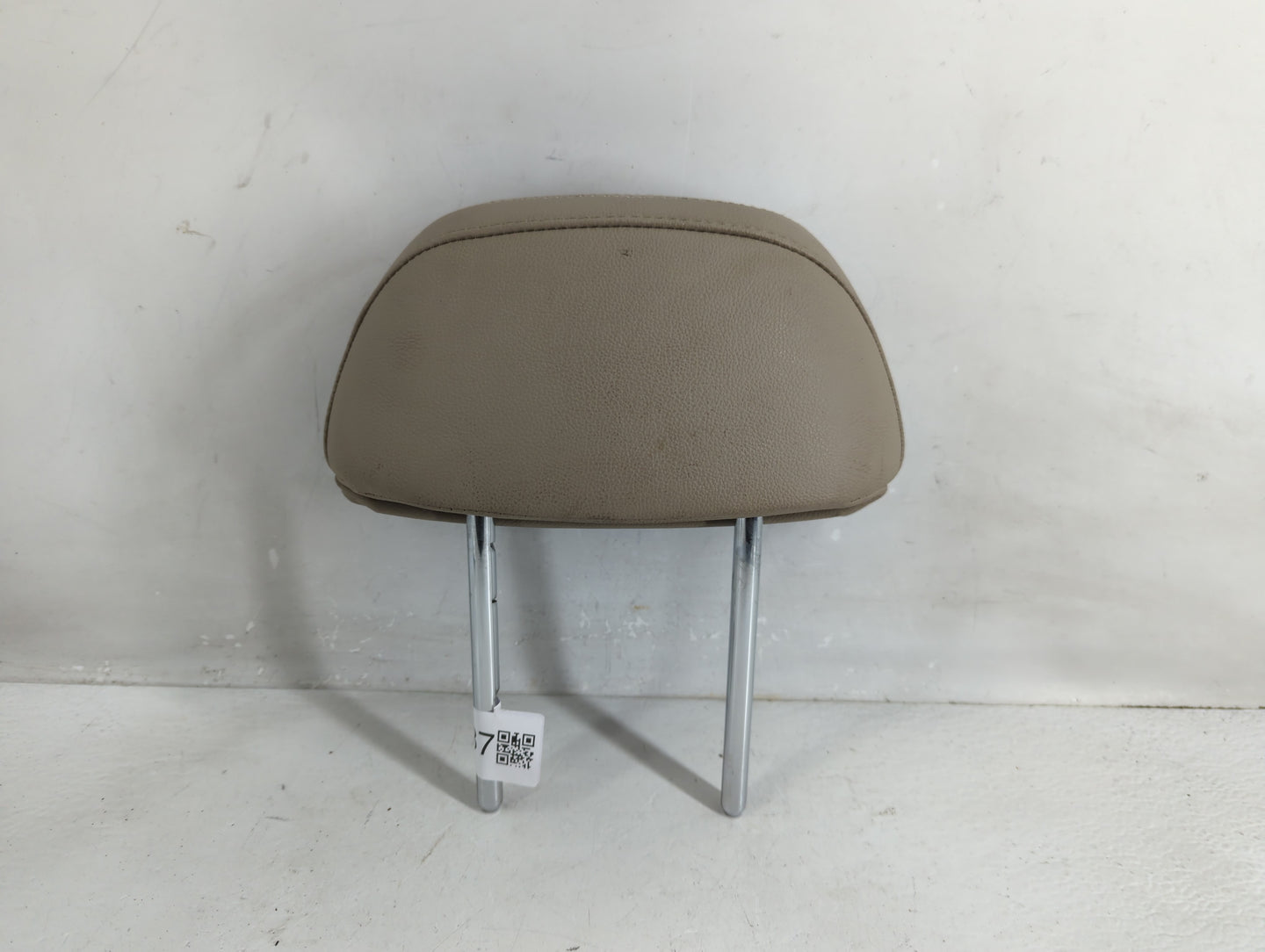 0 Kia Optima Headrest Head Rest Front Driver Passenger Seat Fits OEM Used Auto Parts - Oemusedautoparts1.com