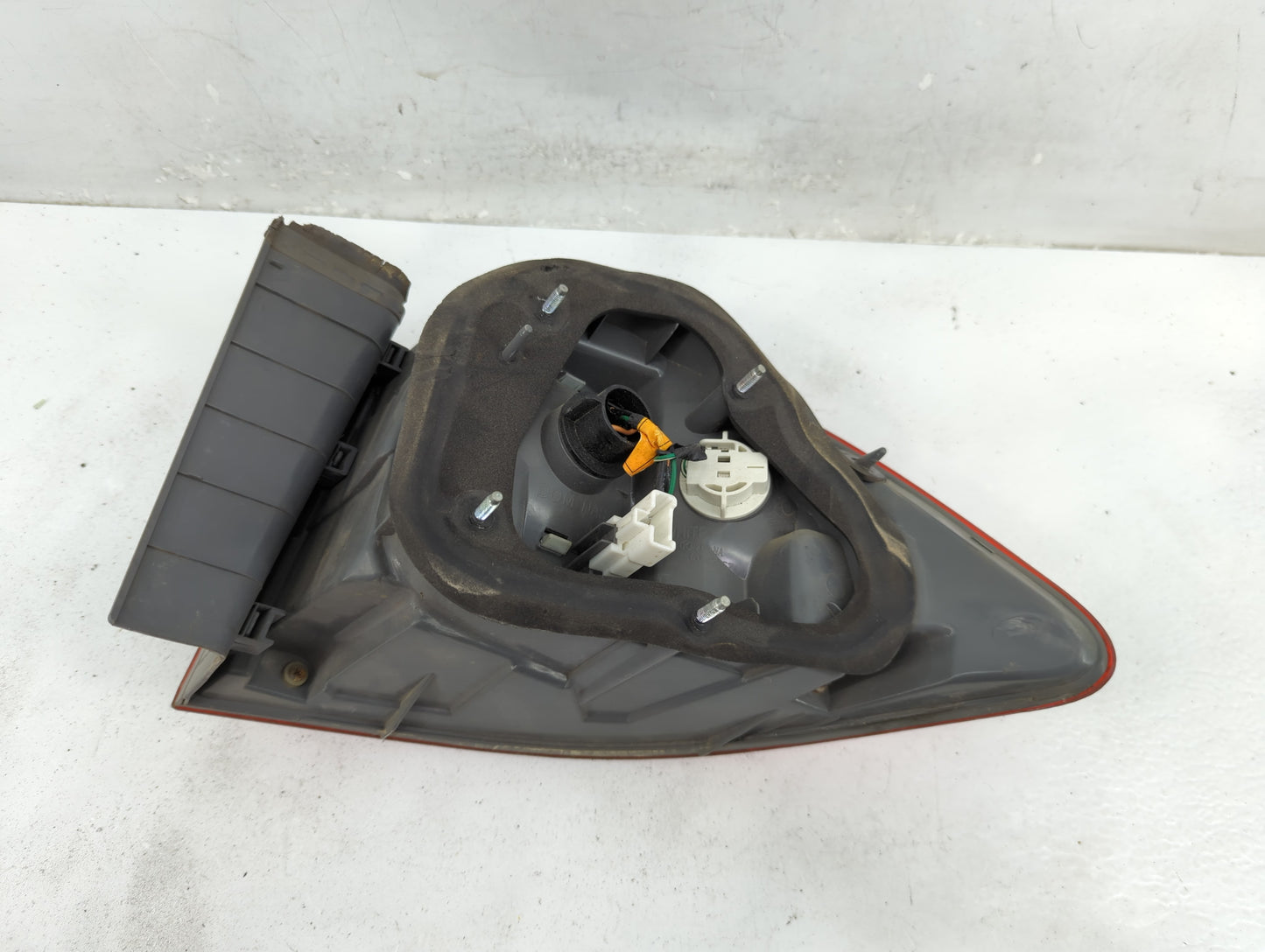 2006-2008 Kia Optima Tail Light Assembly Driver Left OEM Fits Fits 2006 2007 2008 OEM Used Auto Parts - Oemusedautoparts1.co