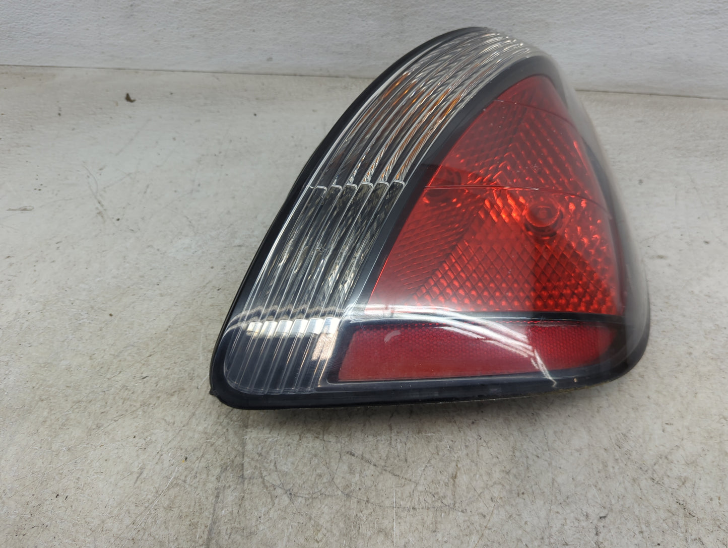 0 Kia Rio5 Tail Light Assembly Passenger Right OEM Fits OEM Used Auto Parts - Oemusedautoparts1.com