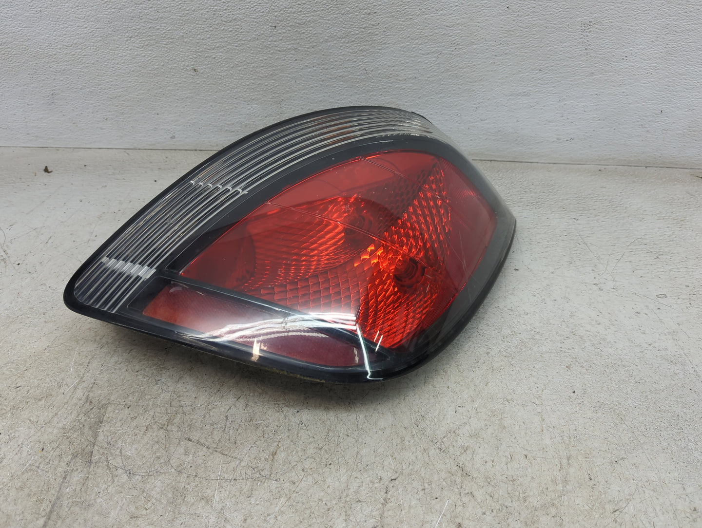 0 Kia Rio5 Tail Light Assembly Passenger Right OEM Fits OEM Used Auto Parts - Oemusedautoparts1.com